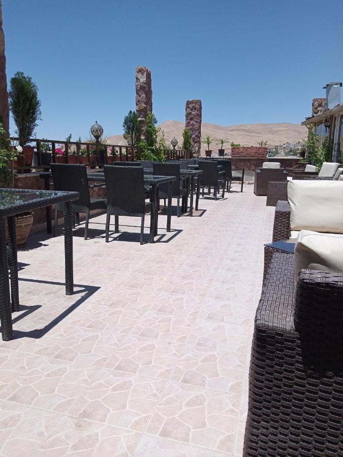 Tetra Tree Hotel Wadi Musa Exterior foto