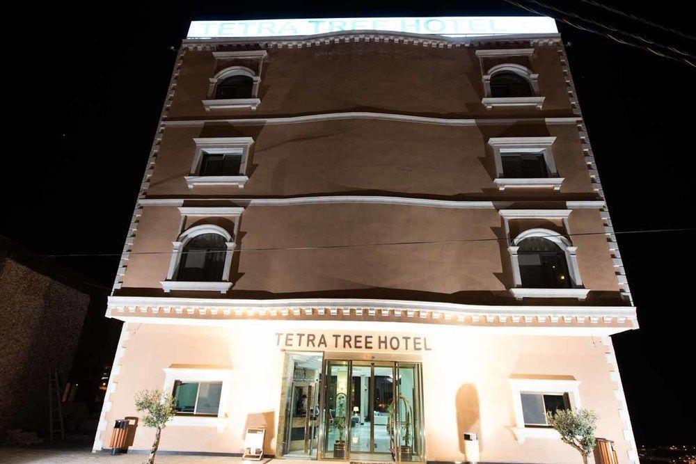 Tetra Tree Hotel Wadi Musa Exterior foto